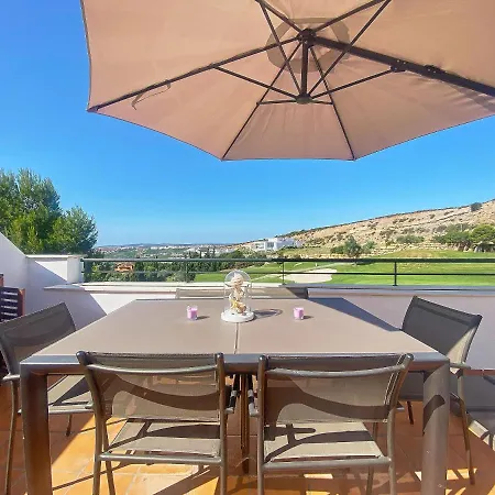Dona Julia Golf - Penthouse *